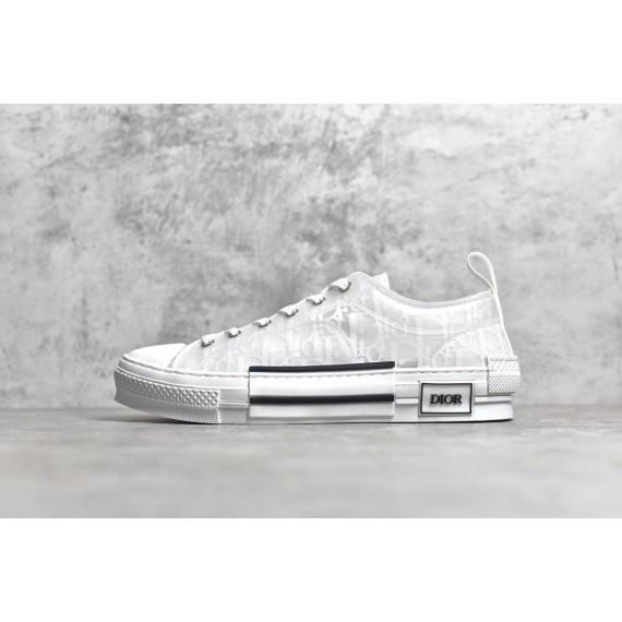 B23 Low Oblique Chan Sneakers